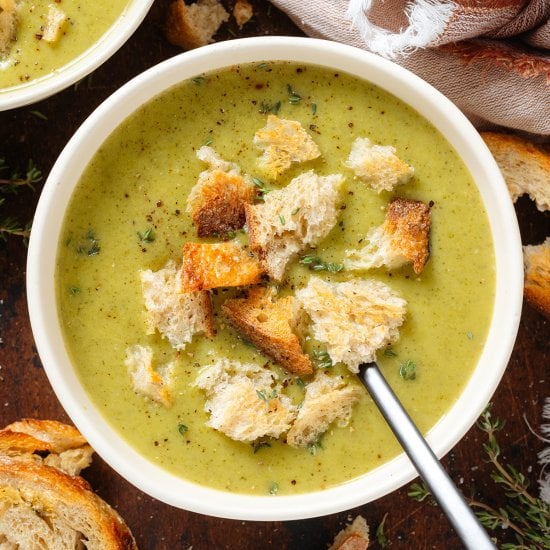 Broccoli and Zucchini Soup