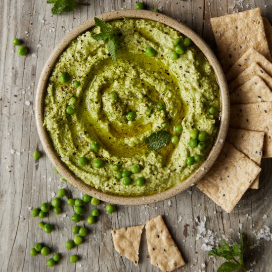 Pea, mint and tahini dip