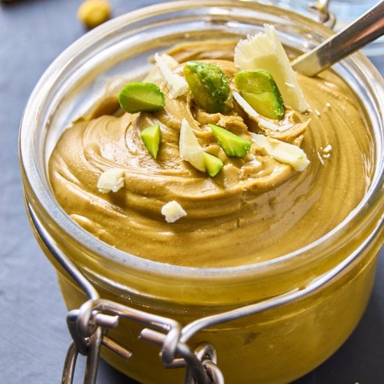 5 Minute Pistachio Cream