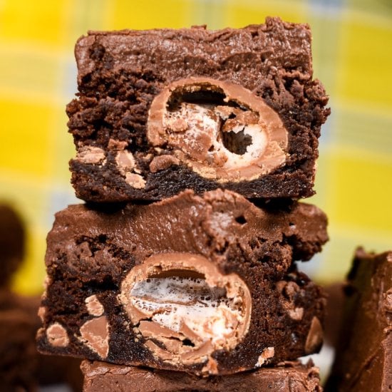 Cadbury Egg Brownies