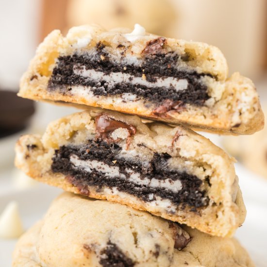 Oreo Stuffed Chocolate Chip Cookies