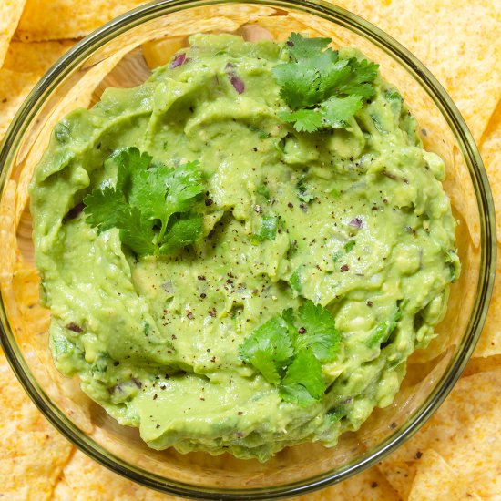 The Best Easy Guacamole