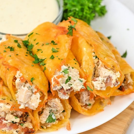 Keto Chicken Bacon Ranch Roll-Ups