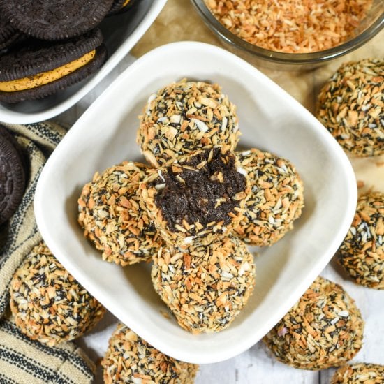 Toasted Coconut Oreo Truffles