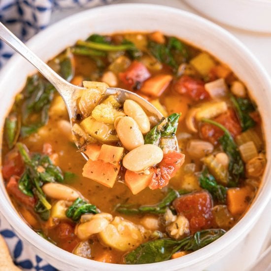 Tuscan White Bean Soup