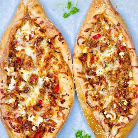 Pide – Turkish Flat Bread / Pizza