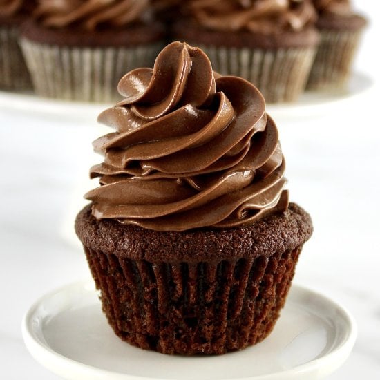 Keto Chocolate Cupcakes
