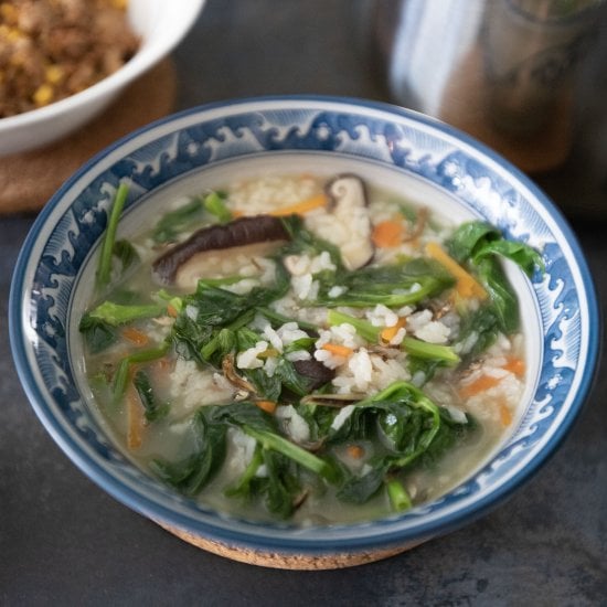 Dried Anchovies and Greens Congee