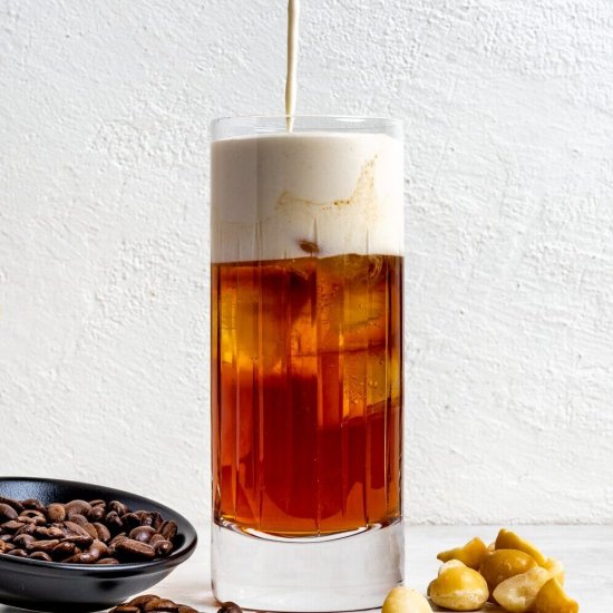 Macadamia Foam Iced Latte