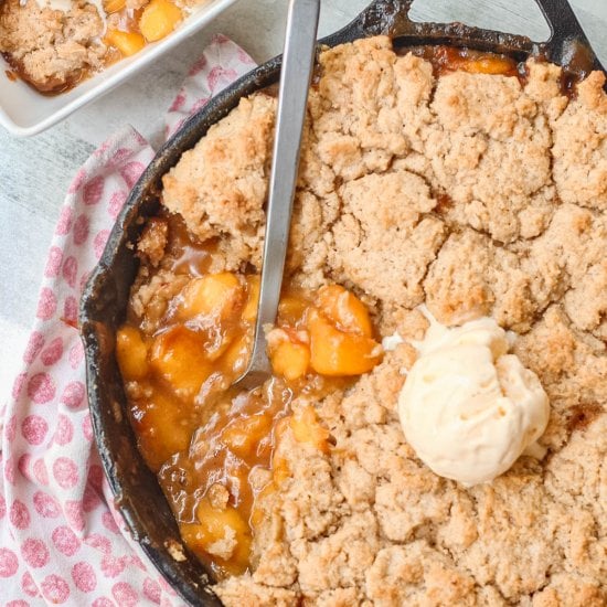 Cast Iron Skillet Peach Cobbler