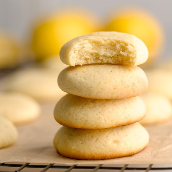Soft & Tangy Lemon Ricotta Cookies!