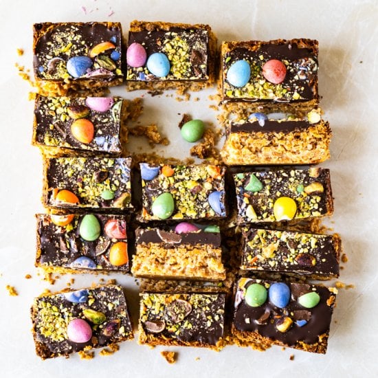 Mini Egg Crunch Bars