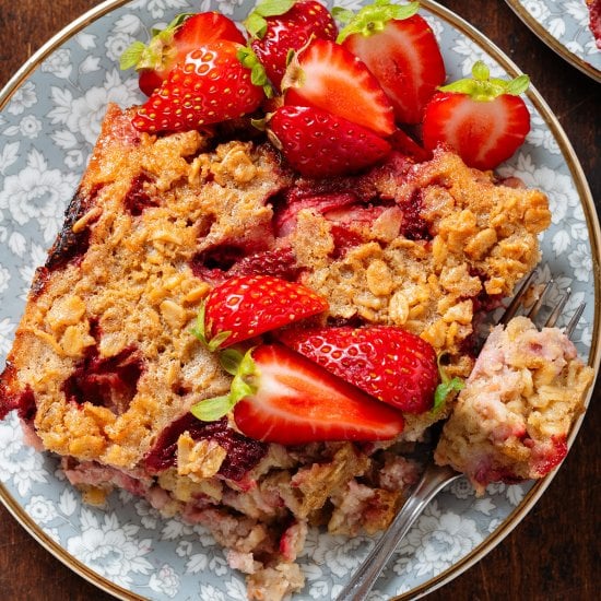 Strawberry Baked Oatmeal