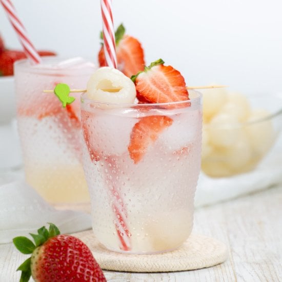 Fizzy Lychee Mocktail