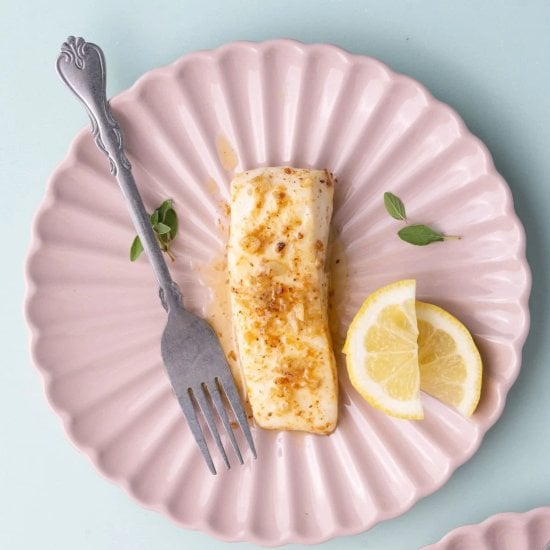 5-Ingredient Lemon Butter Halibut