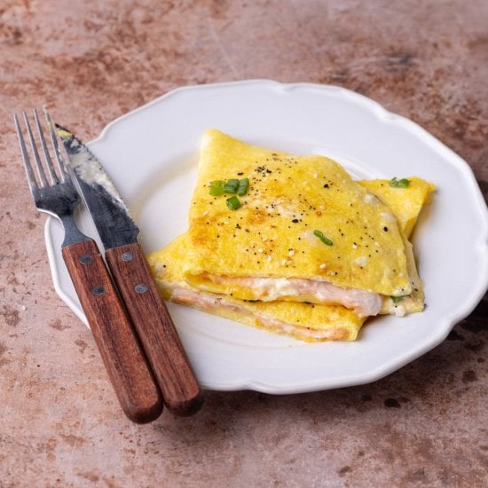 5-Ingredient Lox and Schmear Omelet