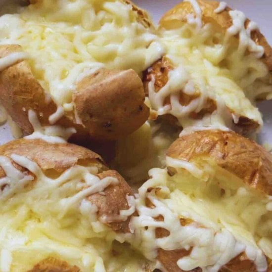 4-Ingredient Stuffed Jacket Potato