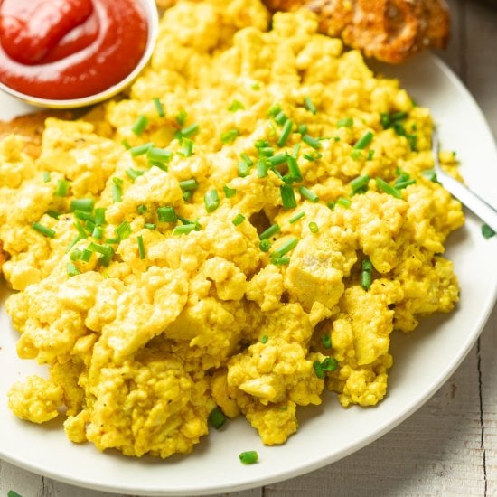 Vegan Scrambled Eggs