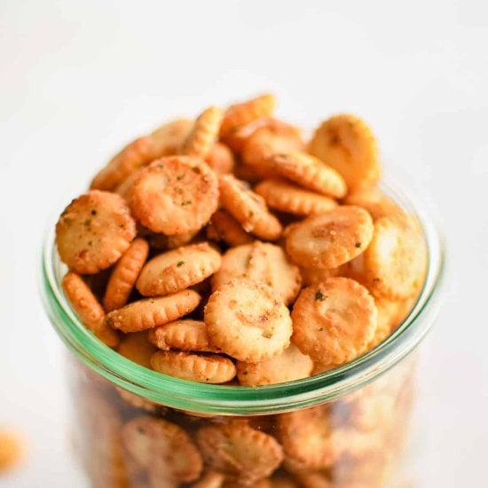 Baked Oyster Crackers