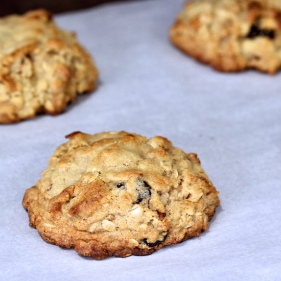 Oatmeal Raisin Cookies with Miso
