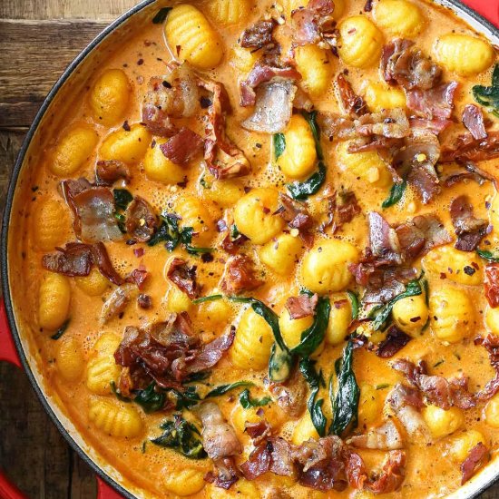 One-Pot Tuscan Bacon Gnocchi