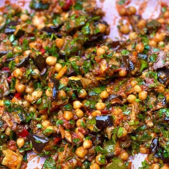 35-Minute Chickpea Ratatouille (Vegan)