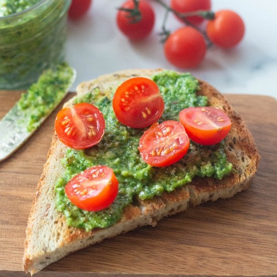 Easy Basil and Arugula Pesto