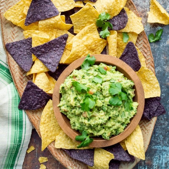 Easy 4-Ingredient Guacamole