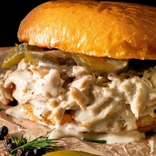 Alabama Chopped Chicken Sandwiches