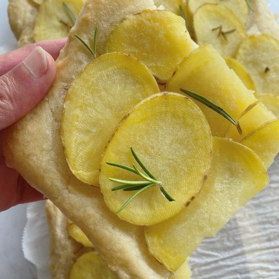 Traditional Italian Potato Pizza