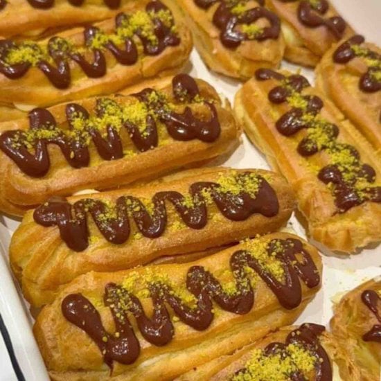 Classic Homemade French Éclairs