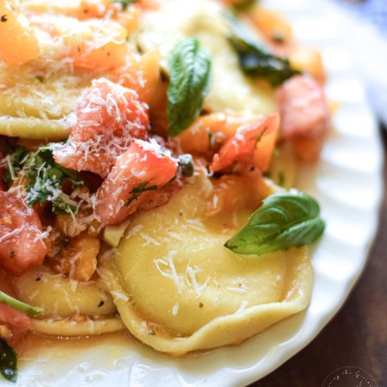 Fresh Tomato and Ravioli Salad