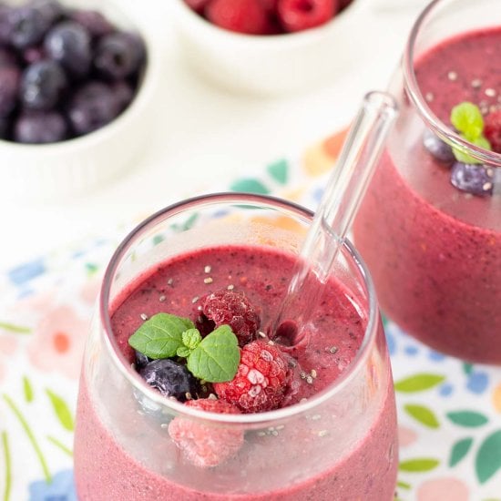 Raspberry Blueberry Smoothie