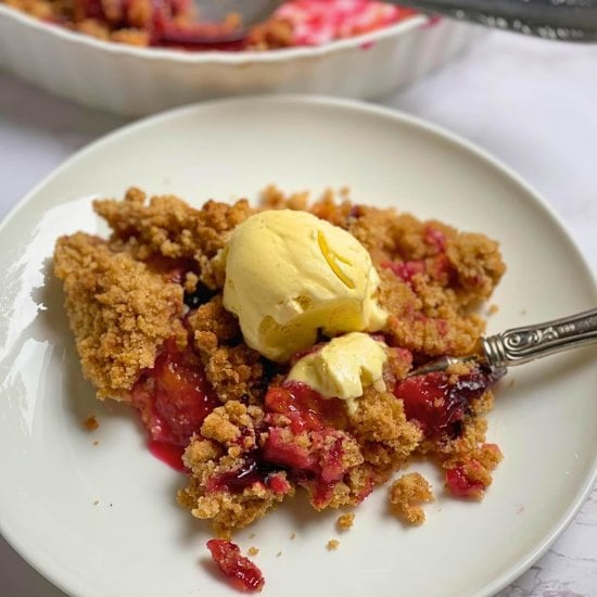 Plum Crumble with Almond Topping