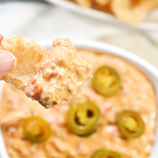 Keto Queso Dip With Sausage