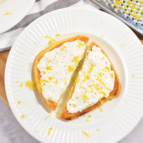 Keto Ricotta Toast