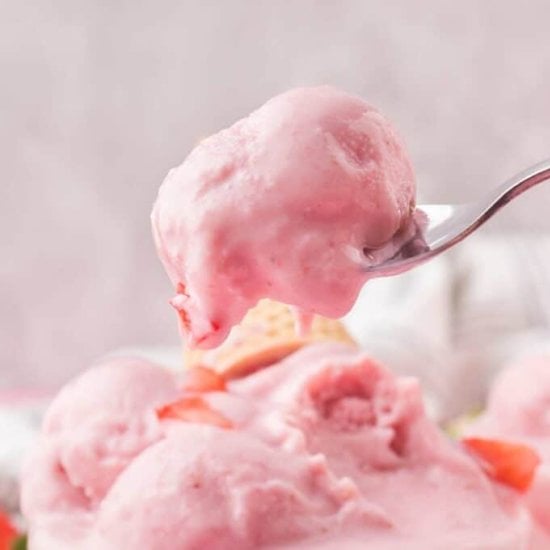 No Churn Strawberry Ice Cream