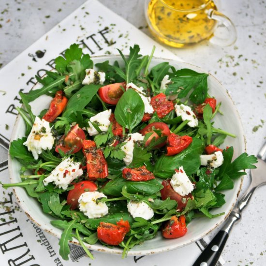 Italian tomato mozzarella salad