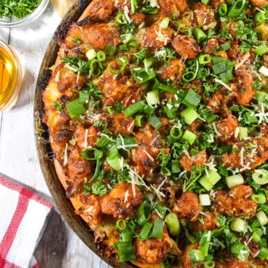Buffalo Cauliflower Pizza
