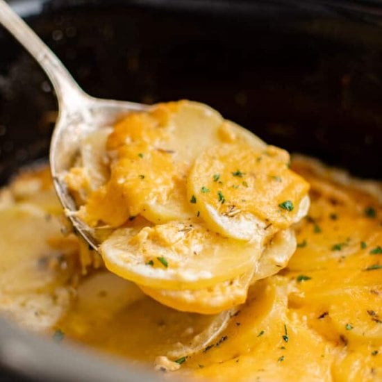 Crockpot Scalloped Potatoes