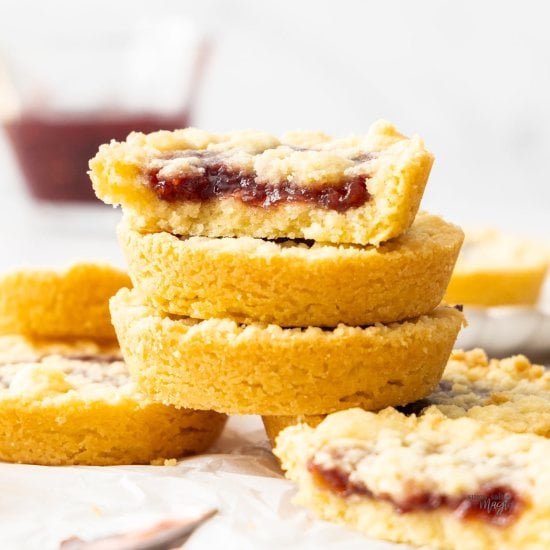 Raspberry Crumble Cookies
