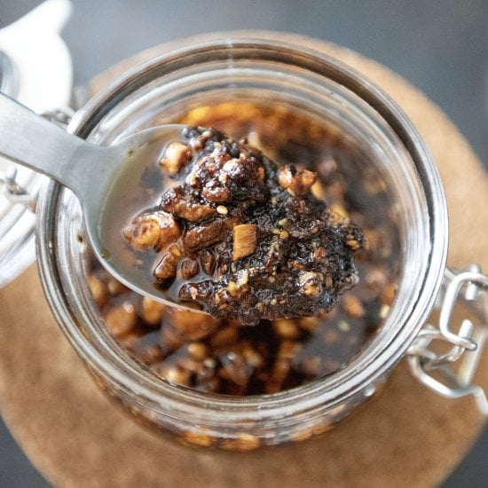 Crunchy Chili Oil