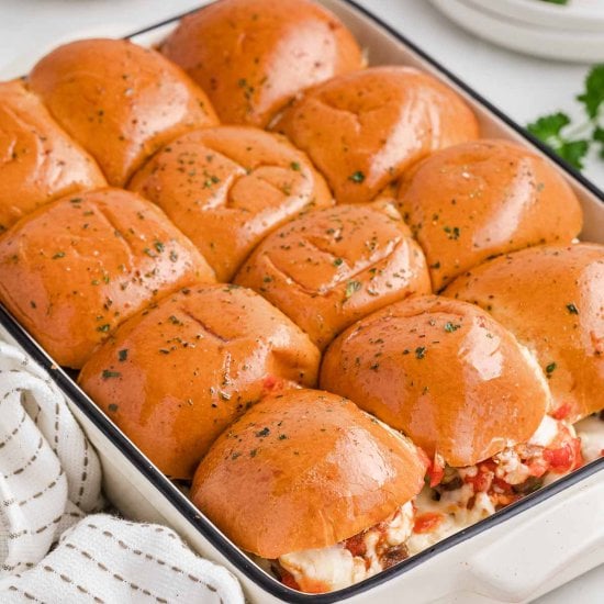 Meatball Sliders on Hawaiian Rolls