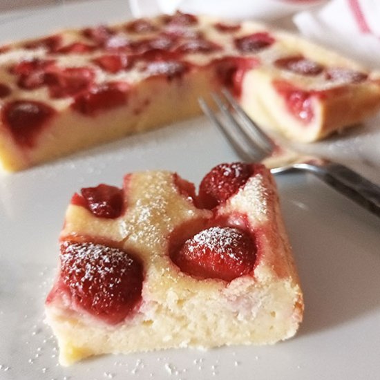 Strawberry Semolina Cake