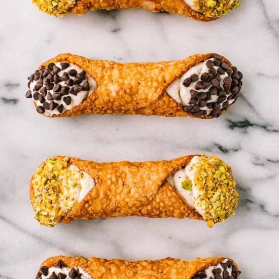 Sicilian Ricotta Cannoli Filling