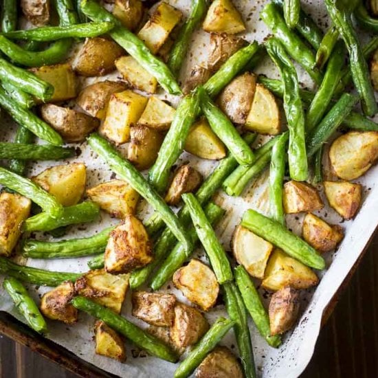 Easy Roasted Green Beans and Potato