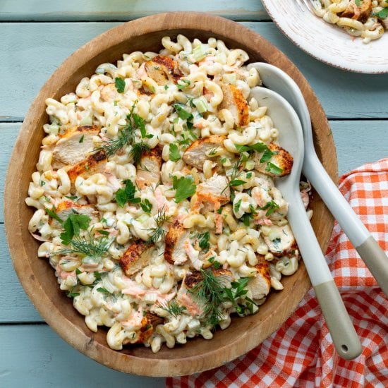 Creamy Chicken Macaroni Pasta Salad