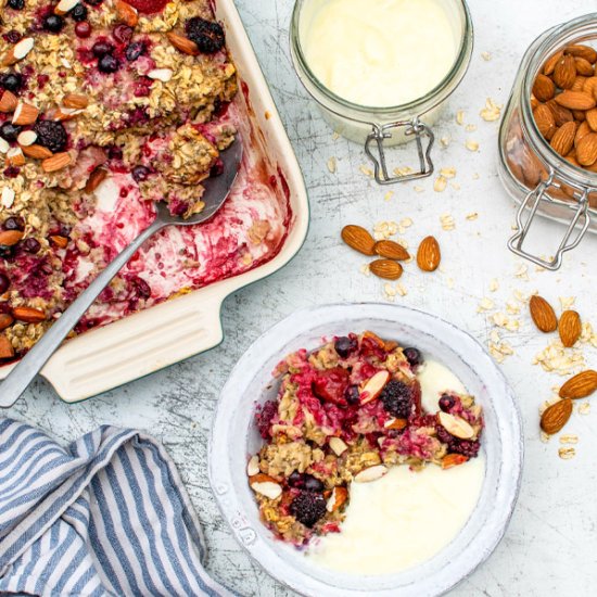 Baked Berry Oatmeal