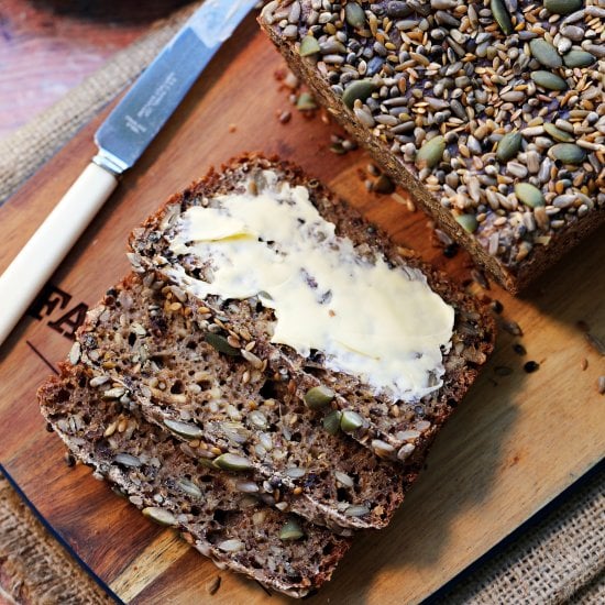 Easy Slow Cooker Danish Rye Bread