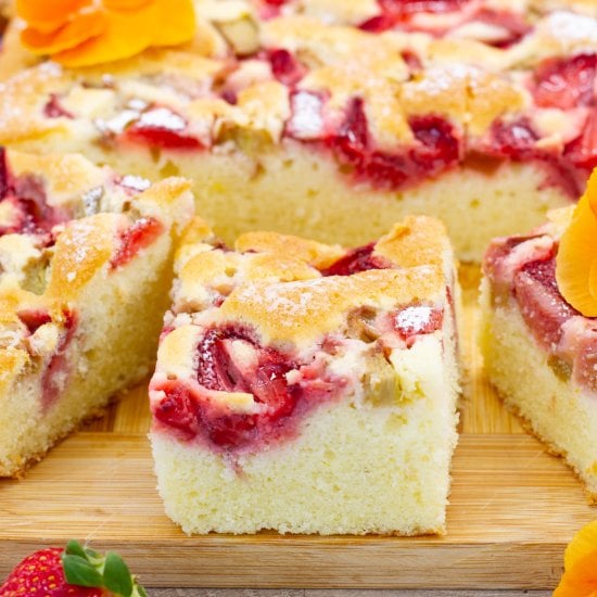 Rhubarb and Strawberry Cake